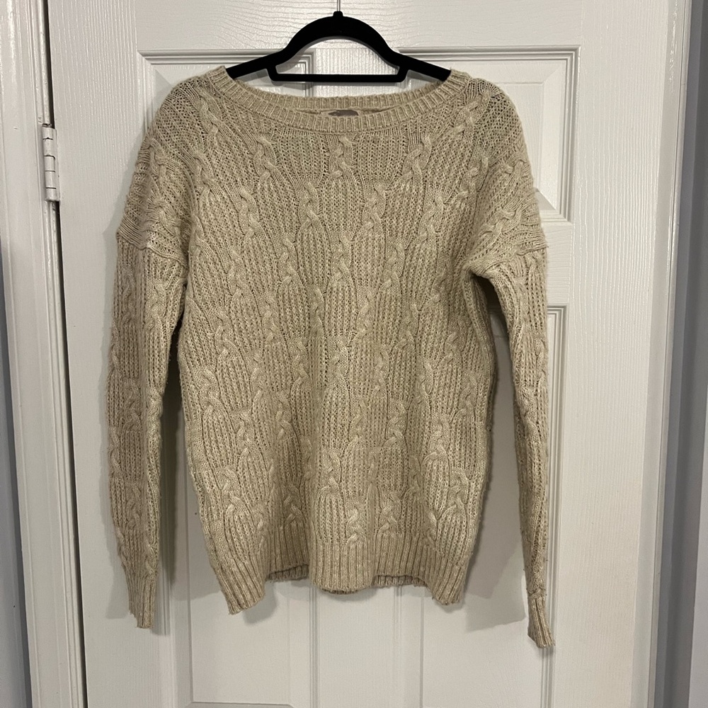 Forever 21 Cream Crew Neck Sweater Chunky Knit